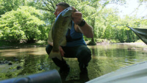 creek fishing illinois aj hauser ned ocho smallmouth bass