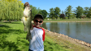 bobber fishing largemouth bass kids ocho minimalist fishing