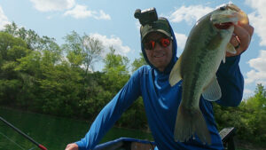 illinois jon boat bass fishing largemouth pit clear