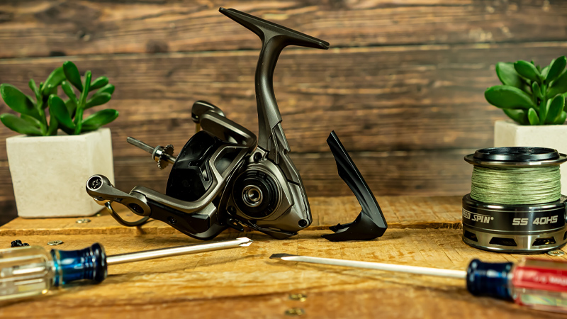 How to Oil a Spinning Reel Tutorial Maintenance Lews Lew's
