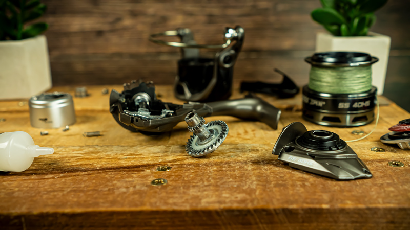 How to Oil a Spinning Reel Tutorial Maintenance Lews Lew's