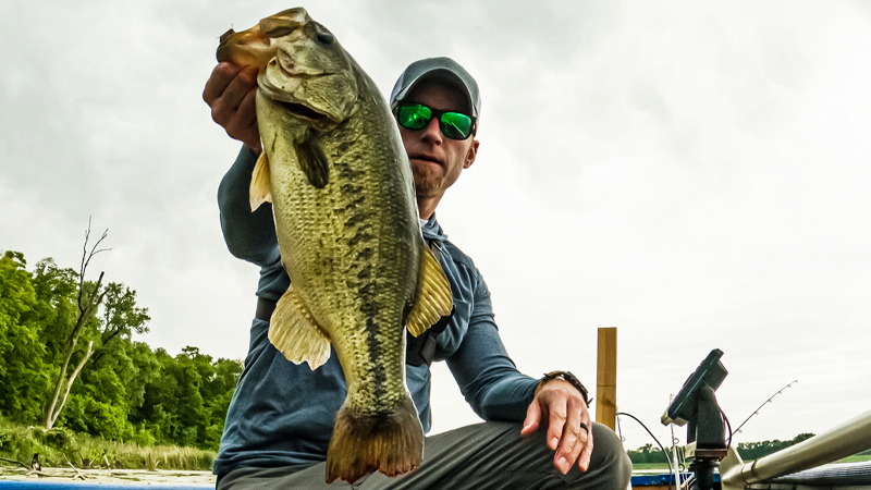 Jon Boat / Row Boat Rowboat Bass Fishing Lake Largemouth Hopper Crowbar