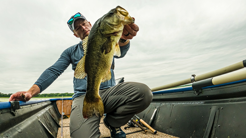 Jon Boat / Row Boat Rowboat Bass Fishing Lake Largemouth Hopper Crowbar Skinniest Skinny Sick Deformed