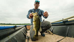 Jon Boat / Row Boat Rowboat Bass Fishing Lake Largemouth Hopper Crowbar Skinniest Skinny Sick Deformed