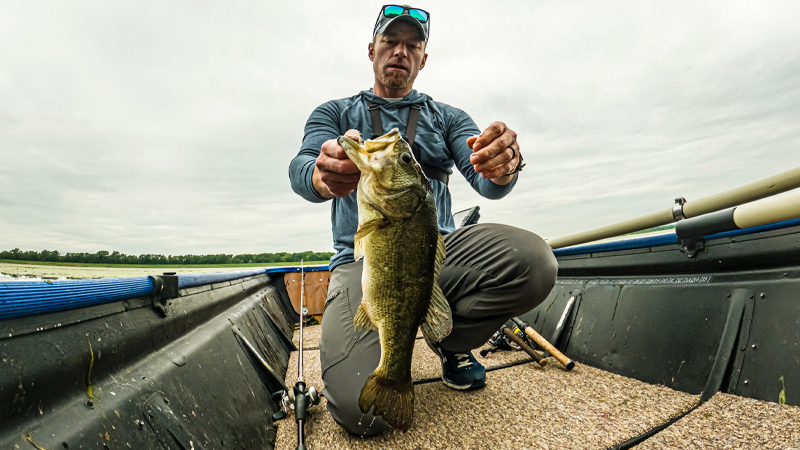 Jon Boat / Row Boat Rowboat Bass Fishing Lake Largemouth Hopper Crowbar Skinniest Skinny Sick Deformed