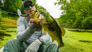 AJ Hauser Midwest Outdoors Illinois Fishing Fisherman Largemouth Bass Kayak Canal Strike King Rage Hawk