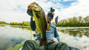 AJ Hauser Midwest Outdoors Illinois Fishing Fisherman Largemouth Bass Kayak Canal Stickbait